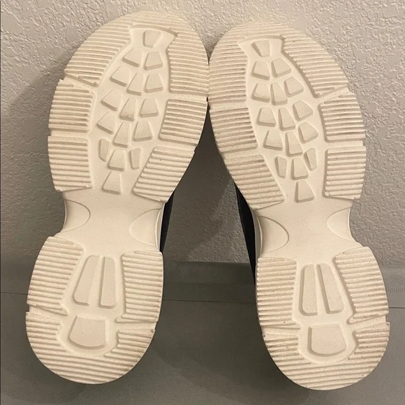 Steve Madden Women's Broder Strappy Platform Sneakers - Picture 10 of 10